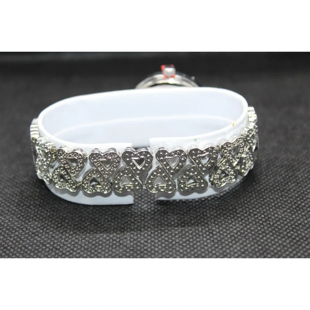 CHARTER CLUB WOMAN'S WATCH SILVER COLOR NEW WITH TAGS & BOX GREAT VALUE